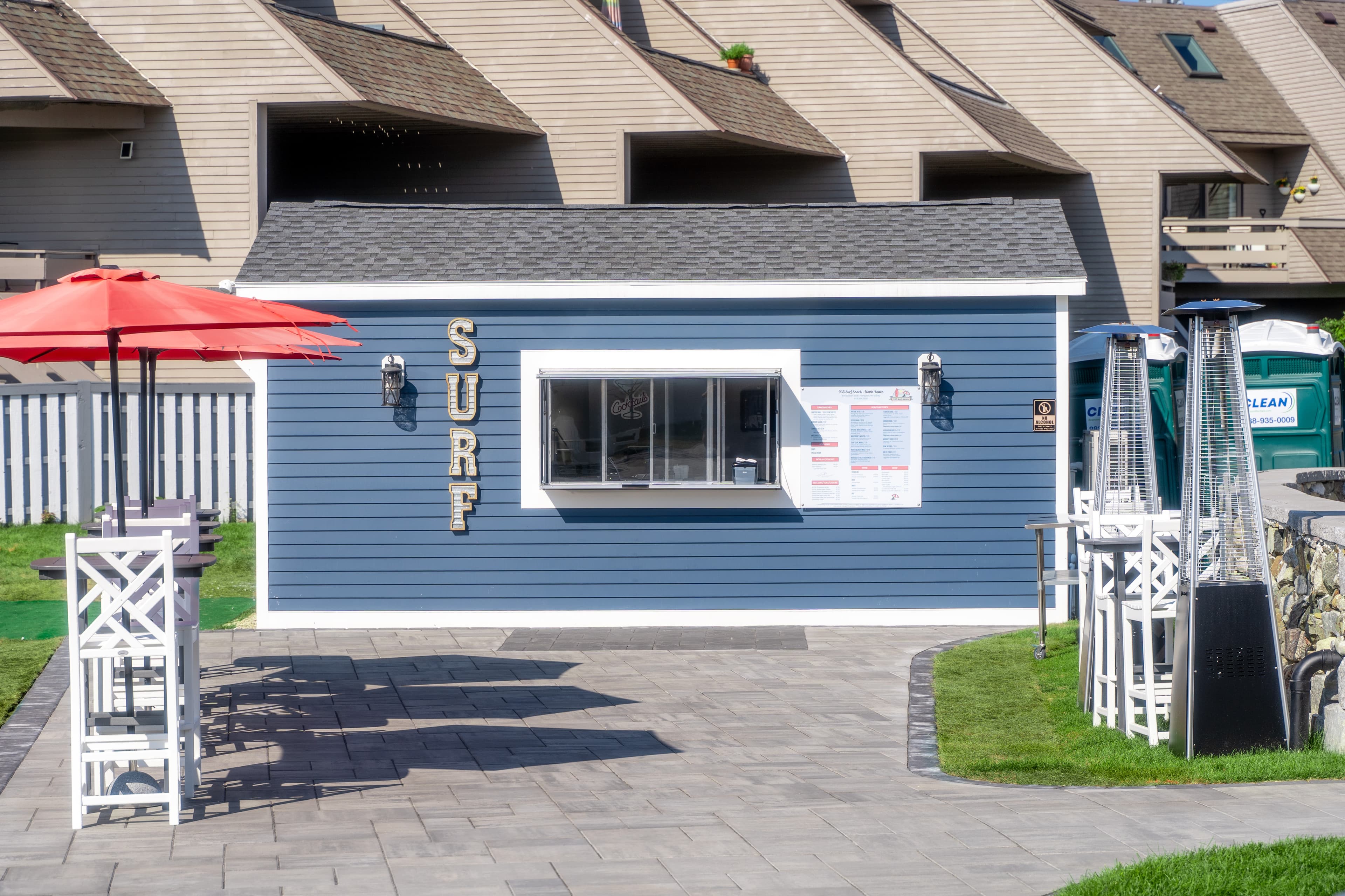 935 Surf Shack Interior